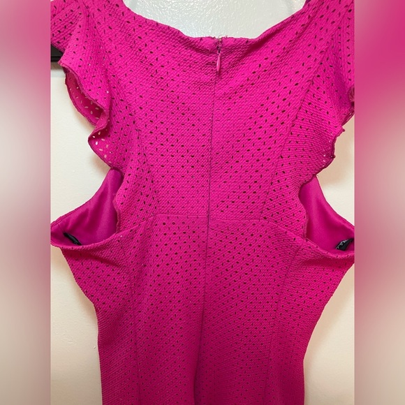 ✨Guess Ruffle Sheath Dress Size 12 - Picture 9 of 12